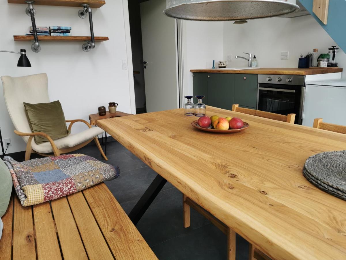Rikke Og Franks Svineri Aparthotel เลมวิก ภายนอก รูปภาพ